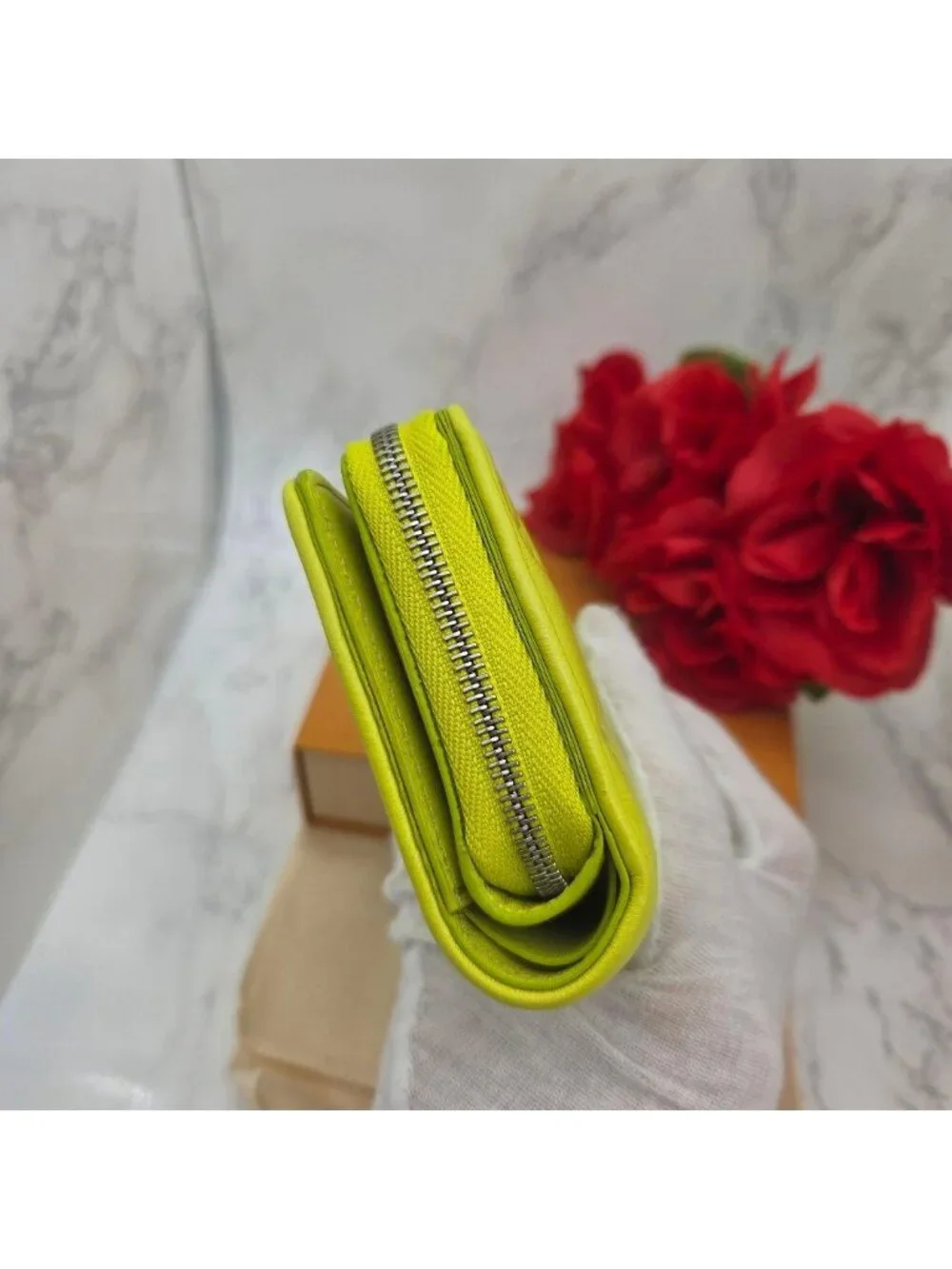 Louis Vuitton Portefeuille Lou Yellow Fold Wallet